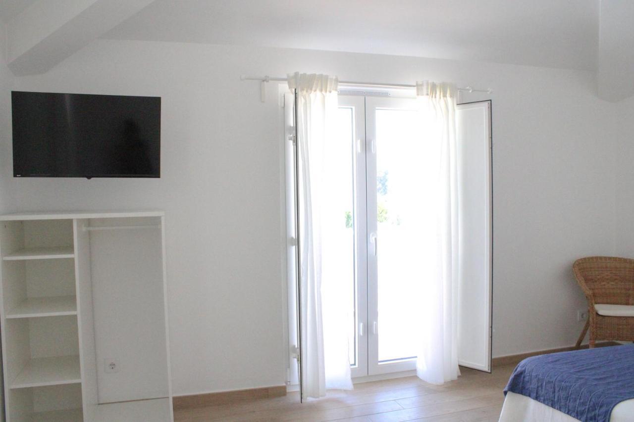 Sudoeste Guest House Odeceixe Dış mekan fotoğraf